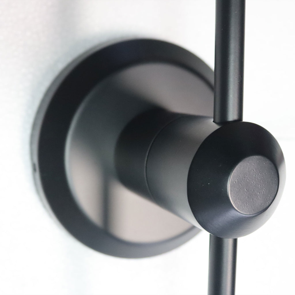 Lira Sconce